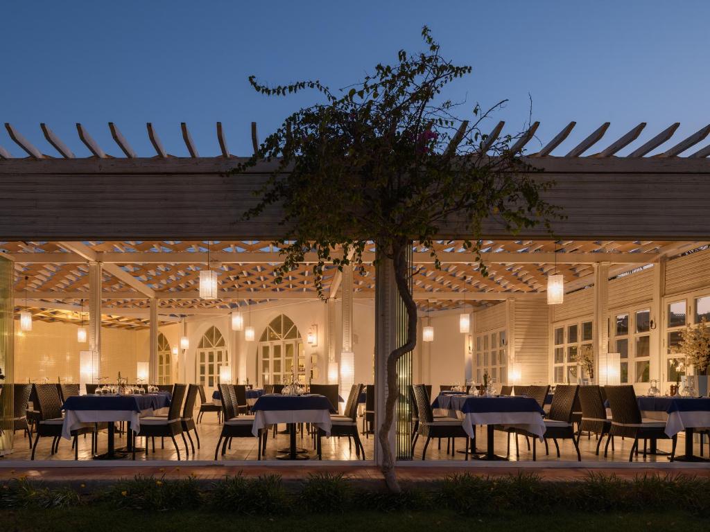 منتجع إيبروتيل ريد سينا شرم الشيخ